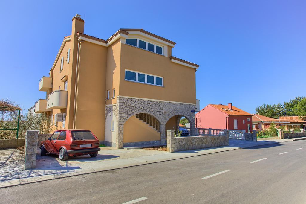 Apartments Vall Krk Town Eksteriør bilde
